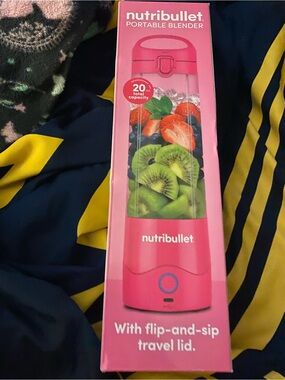 Nutribullet Portable Blender - Pink Travel Blender